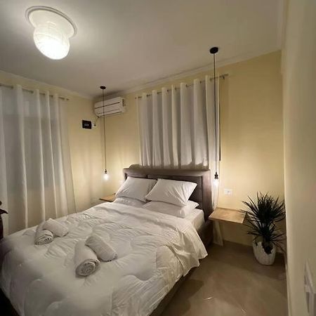 Villa Oleandro Tirana Eksteriør billede